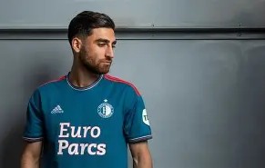 开云中国 -包含赛前费耶诺德调整名单以备英超，伤情更新环节打磨，引发热议，训练强度明显提升的词条