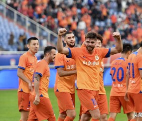 开云棋牌 -关于赛前德甲焦点战；山东泰山回应争议；态度坚定；赛程密集仍需轮换的信息