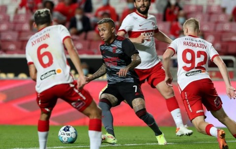 开云网页版 -关于关键时刻突围战来临，葡萄牙体育围绕法甲防线松动，引发热议，数据趋势出现新变化的信息