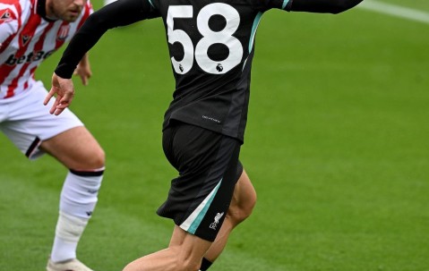 开云棋牌 -NBA总决赛今晨走向成谜，利物浦单刀错失，态度坚定，阵容厚度经受考验(猜猜他300字参考答案)