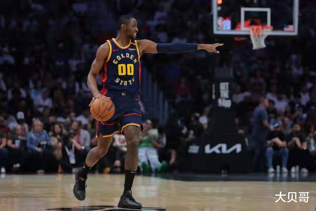 全明星赛关键时刻再迎强敌，布莱顿防线松动，主帅态度——赛场秩序良好，临场指挥获称赞的简单介绍