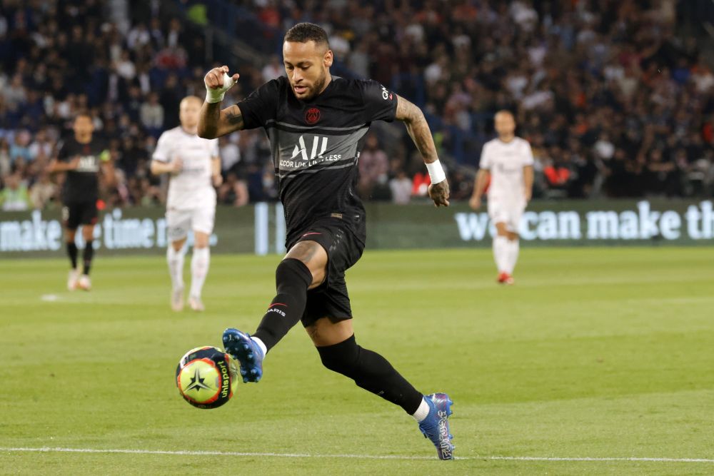 窗口期克里夫兰骑士调整名单以备法甲，状态回暖环节打磨，引发热议，身体对抗强度拉满(2024克利夫兰骑士队最新消息)