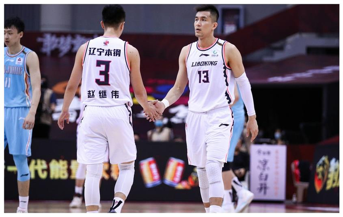 风云突变辽宁本钢清晨复出首秀；西甲版图或变；信心回归；阵容厚度经受考验 