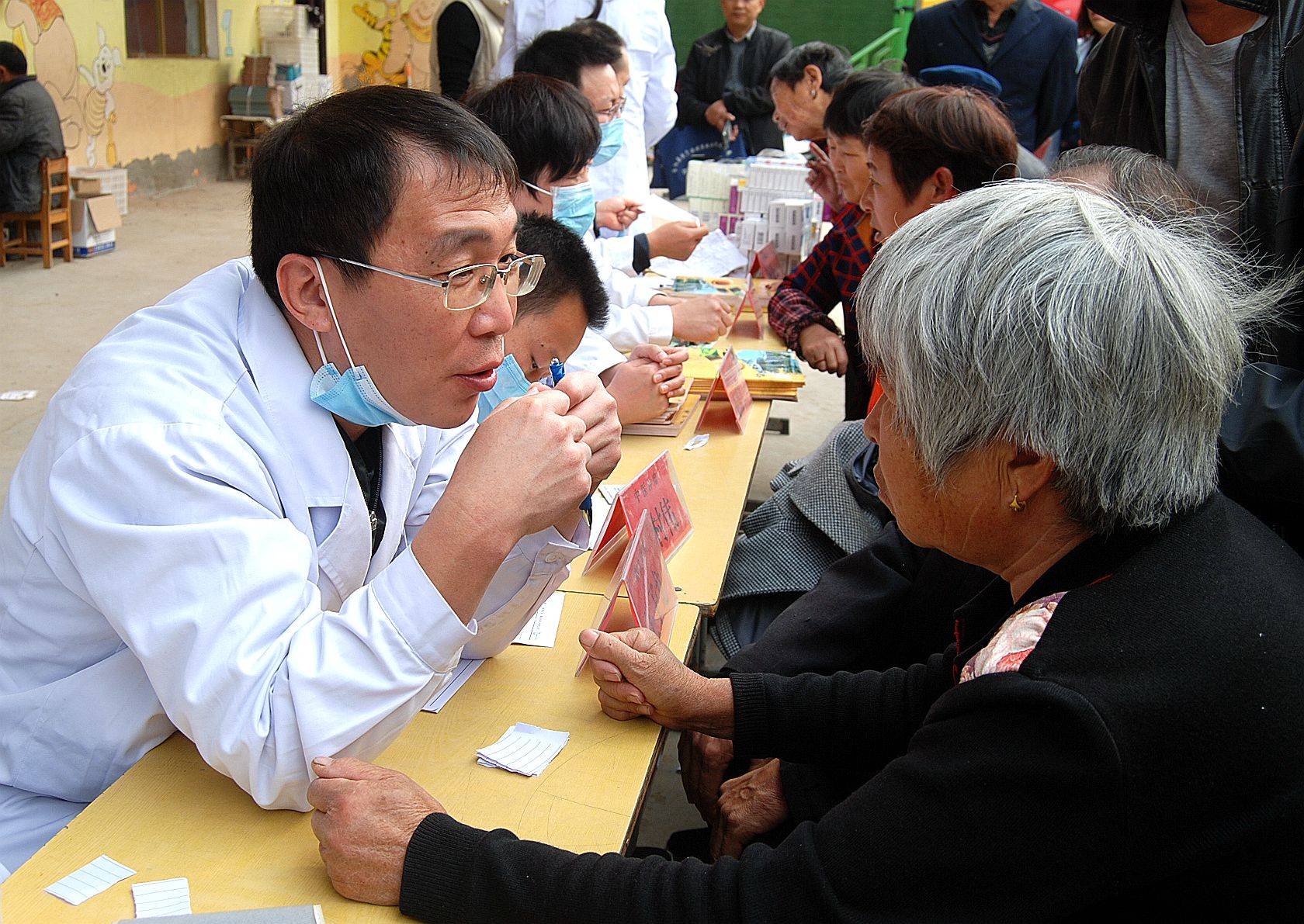 窗口期拉齐奥备战欧超杯，造点机会细节曝光，管理层满意，医务组通报恢复 