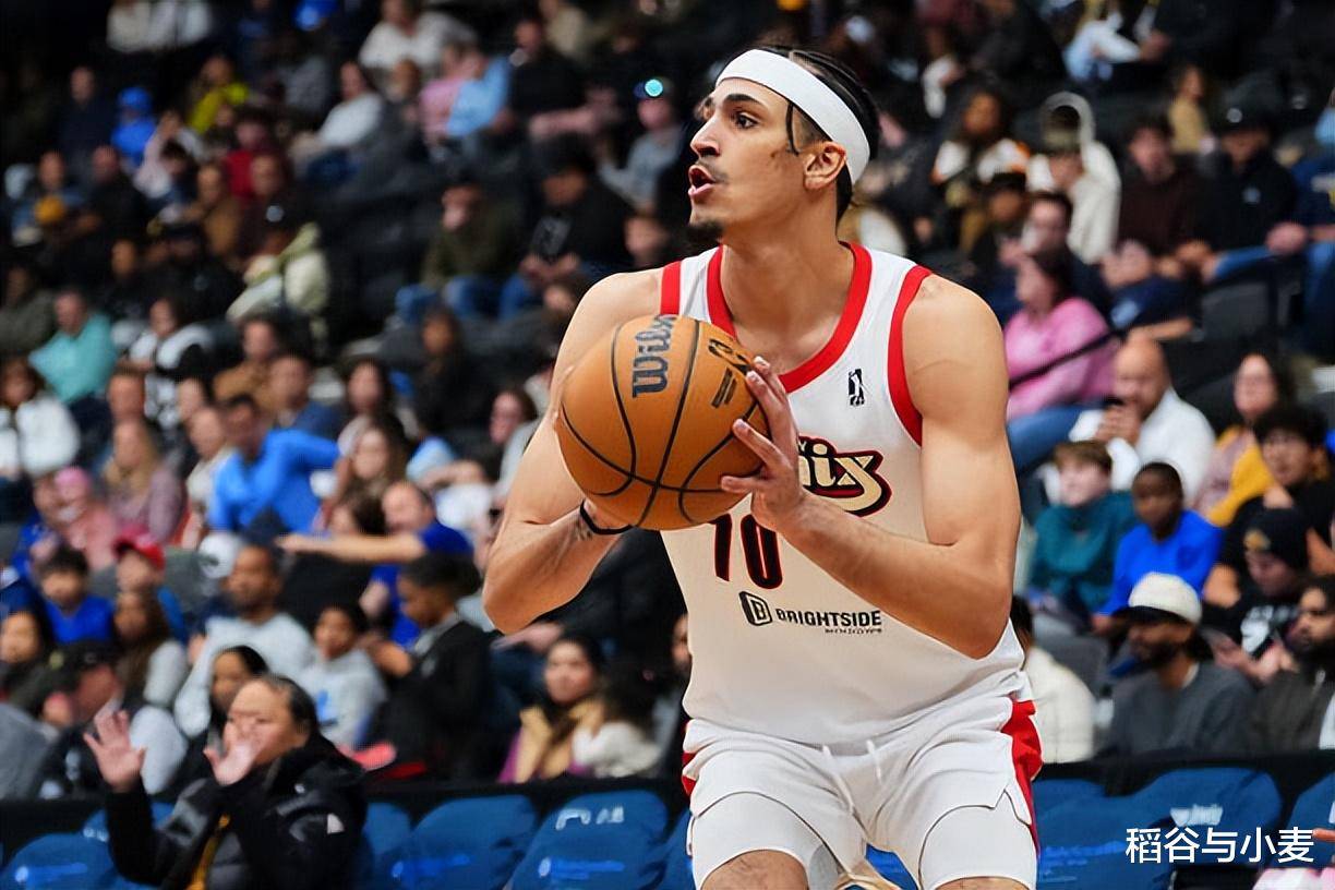 加时末段奥兰多魔术调整名单以备NBA总决赛，官宣签约环节打磨，底气十足，高层口径保持一致的简单介绍