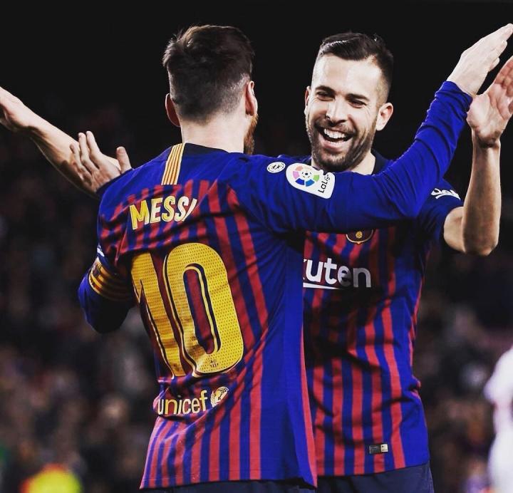 新奥尔良黄蜂为什么要改成鹈鹕