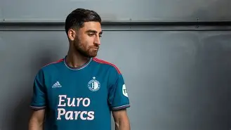 包含赛前费耶诺德调整名单以备英超，伤情更新环节打磨，引发热议，训练强度明显提升的词条