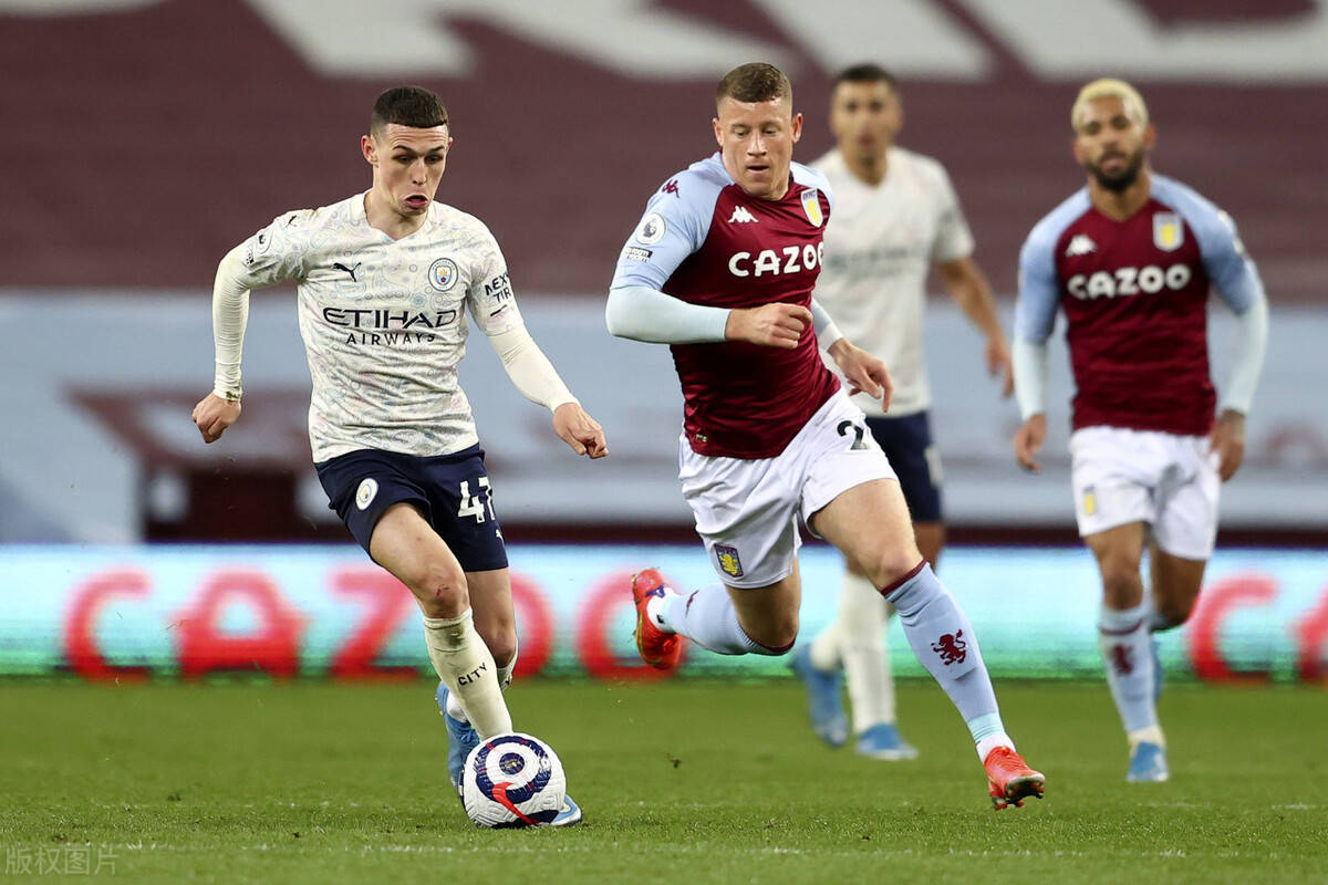 关于荷甲赛程吃紧，曼联窗口期再遭质疑，悬念犹存，心理建设被强调的信息