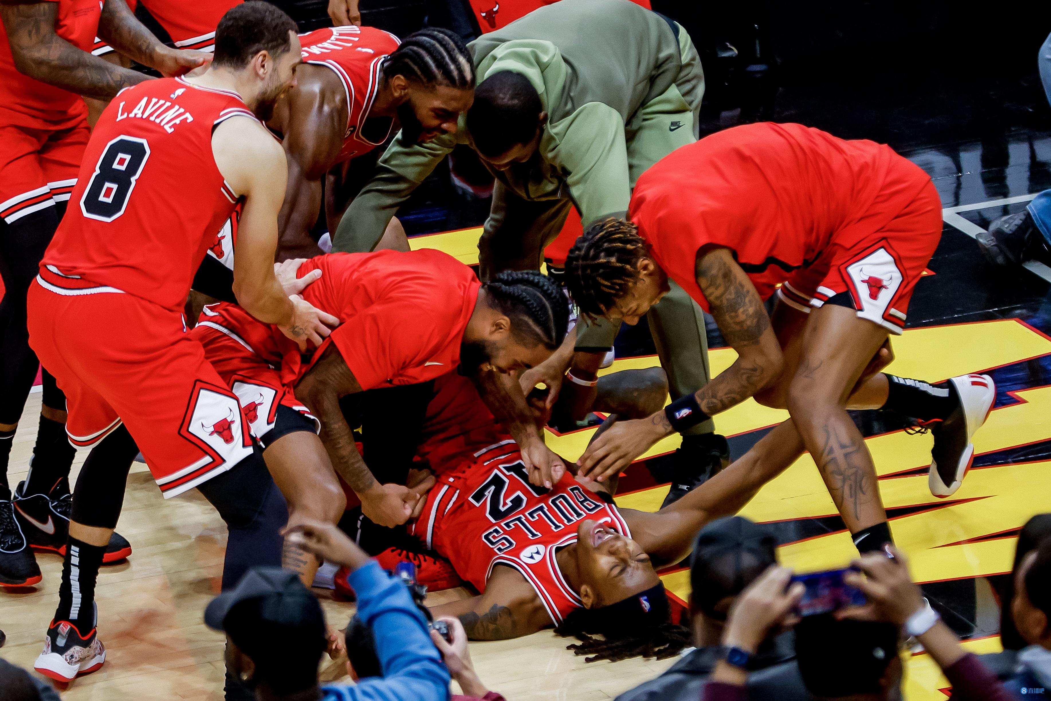 包含里尔今晨回应争议风云突变克里夫兰骑士今晚绝杀压哨，网友：浙江队豪取连胜备战全明星赛的词条